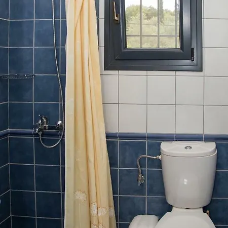 Captain's Countryside For Up To 9 Visitors Holiday home Kynopiastai